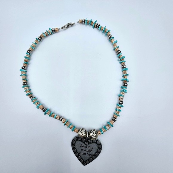 FAF Necklace Religious Pewter Pendant Sea Shell Beach Silvertone Accents 18" - Picture 3 of 7